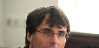 Finanzminister rechtfertigt Kosten für marode Polizeigebäude Der Streit über eine stark sanierungsbedürftige Polizeiliegenschaft in Wuppertal beschäftigt jetzt auch den nordrhein-westfälischen Landtag: Finanzminister Marcus Optendrenk (CDU) steht in einer Sondersitzung des Haushaltsausschusses Rede und Antwort (Archivbild)