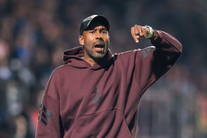 Daniel Thioune Daniel Thioune soll Werder Bremen zum Klassenverbleib führen. (Archivbild)