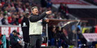 Training statt Karneval: Der FC verlässt Köln frühzeitig Kölns Trainer Lukas Kwasniok reist mit seiner Mannschaft frühzeitig in Richtung Stuttgart.