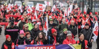 Warnstreiks an Schulen, Unikliniken und Hochschulen In einigen Regionen von NRW hat die GEW zu neuen Warnstreiks an Schulen aufgerufen. (Archivbild)
