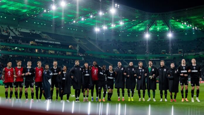 FC St. Pauli im DFB-Pokal Der FC St. Pauli jubelt im DFB-Pokal - zuletzt im Dezember in Mönchengladbach.