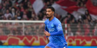 Muskelverletzung: Leverkusens Badé muss pausieren Leverkusens Verteidiger Loïc Badé fällt vorerst aus.