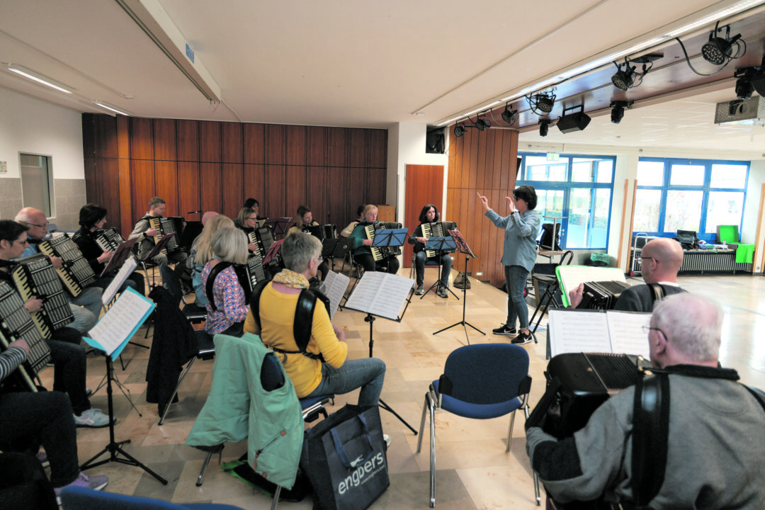 Der Ratinger Akkordeon Chor bei der Probe, Bild: Alexander Heinz