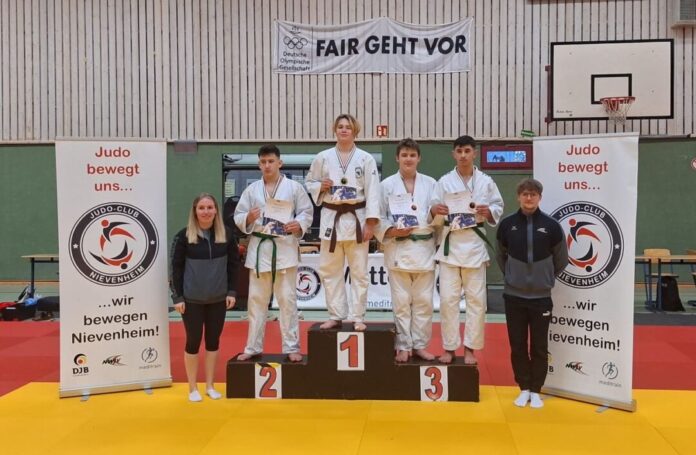Sam Wiederhöft schaffte es aufs Treppchen: Bronze geht damit an die Einigkeit. Foto: privat Sam Wiederhöft schaffte es aufs Treppchen: Bronze geht damit an die Einigkeit. Foto: privat