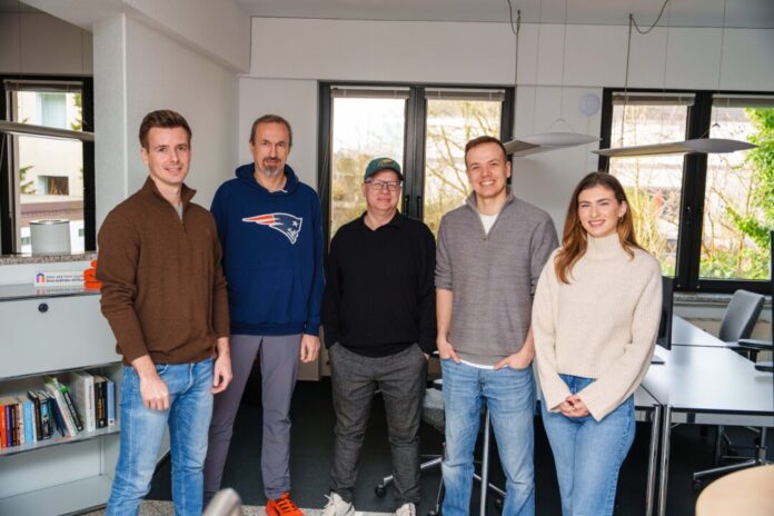 Ausgerichtet wird der Wettbewerb vom Living Room Ratingen. (v.l.n.r.) Marcel Wegmann, Sascha Kühn, Christian Rahn, Louis Steininger, Xenia Krowka Foto: Alexander Kersten