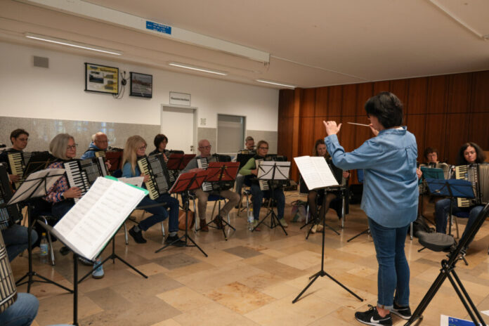 AKCR-55023 Bild von der Probe des Akkordeonchors, Bild: Alexander Heinz