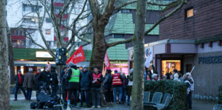 Demo gegen Rechts bei einer AfD Veranstaltung in Ratingen, Bild: Alexander Heinz