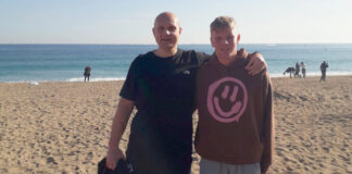 Ein Velberter als Lebensretter – und auch Wülfrath spielt eine Rolle Lebensretter durch Stammzellspende: Der Velberter Mike Nitz mit seinem Sohn. Foto: privat/DKMS