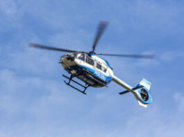 Velbert: Jugendliche nach Einbruch in Schule festgenommen Bei der Fahndung kam ein Hubschrauber der Polizei zum Einsatz. Foto: Polizei
