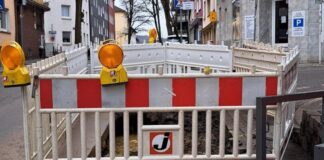Rohrbrüche in Wuppertal: WSW arbeiten an Wiederherstellung der Versorgung Die Baustelle auf der Weststraße/Ecke Kieselstraße. Foto: WSW