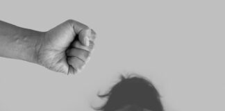 “Gewalt- und Opferschutz im Fokus” – Frauen Union lädt ein Die Zahl von Opfern häuslicher Gewalt wird mit 266.000 Frauen beziffert. Foto: pixabay