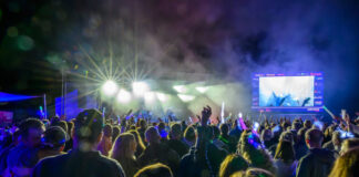 Musiknachwuchs bekommt Chance auf großen Auftritt beim “Lintorf Open Air” Das Festival Lintorf Open Air lockt viele Besucher an. Foto: Die Lampisten e.V.