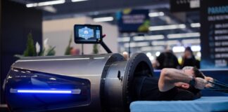 Fitnessstudio-Boom: Das sind die wichtigsten Trends Mit den Armen trainieren, während der restliche Körper im «Flow System» des Geräteherstellers Art of Cryo durch Über- und Unterdruck stimuliert wird.