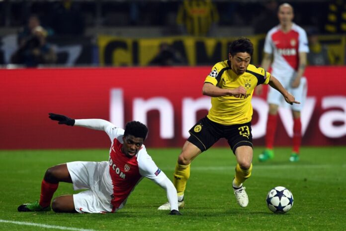 Shinji Kagawa Für den BVB soll es zum Wiedersehen mit Shinji Kagawa (r) kommen. (Archivbild)