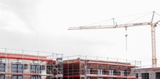 Mit einem Landesbeteiligungsfonds könnte sich das Land NRW an kommunalen Wohnungsunternehmen beteiligen und so deren Eigenkapitalbasis stärken. (Symbolbild)