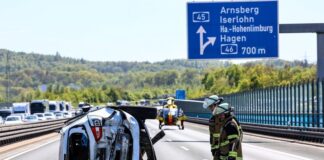 Auf der Sauerlandlinie bei Hagen bildete sich am Dienstag ein langer Stau.