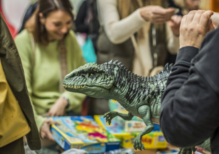 Foto Flohmarkt In Hilden findet ein Kinderflohmarkt statt. Foto: Märkte, Messen & Events Maingart GbR