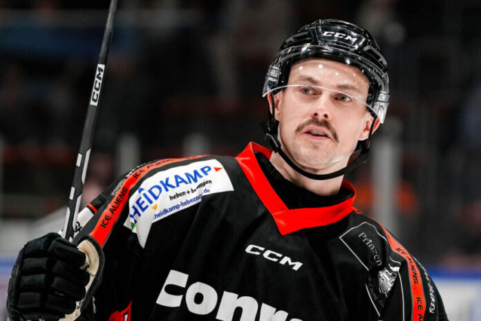 Neumann Manuel Manuel Neumann bleibt den Ice Aliens erhalten. Foto: Daniela Schmidt