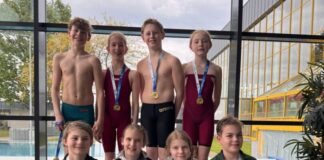 Foto: oben v.l.n.r., Tim Klocke, Ronja Schliewe, Ben Wedding, Tilda Ditgen (Jg. 2014) Unten Jonathan Mannes, Luisa Krull, Sophie Gregor, Joshua Rieks (Jg. 2015) Foto: Claudia Wedding