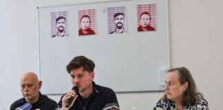 Die Angehörigen der Vermissten fordern mehr Einsatz von der Bundesregierung.