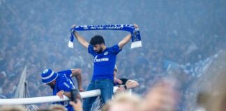 Solche Szenen soll es bei einem Schalker Aufstieg diesmal nicht geben. (Archivbild)