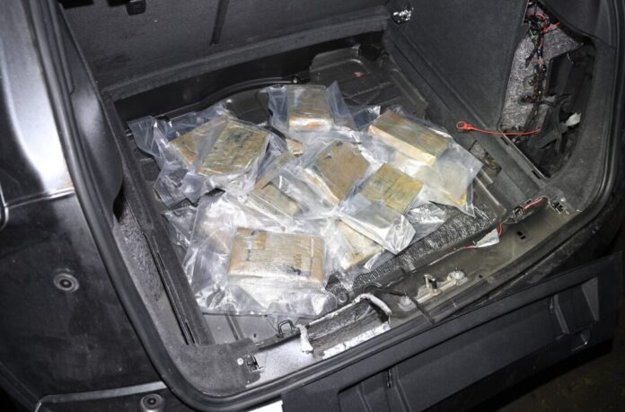 Drogenring im Ruhrgebiet – 17 Kilo Kokain sichergestellt In einem Wagen wurden die rund 17 Kilogramm Kokain gefunden.