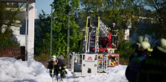 Die Feuerwehr war über Stunden im Einsatz.