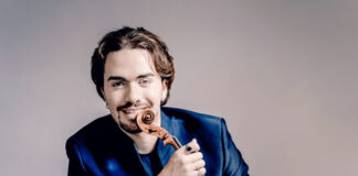 Essener Philharmoniker spielen zwei Konzerte in der Tonhalle Düsseldorf Der Geiger Giuseppe Gibboni. Foto: Andrej Grilc