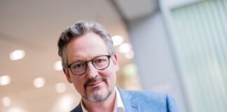 Hirschhausen: Deepfakes bringen die Demokratie ins Wanken Eckart von Hirschhausen ist selbst schon Opfer von Deepfakes geworden. (Archivbild).