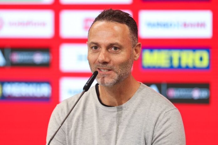 Alexander Ende Alexander Ende freut sich auf sein erstes Spiel als Fortuna-Coach. (Archivbild)