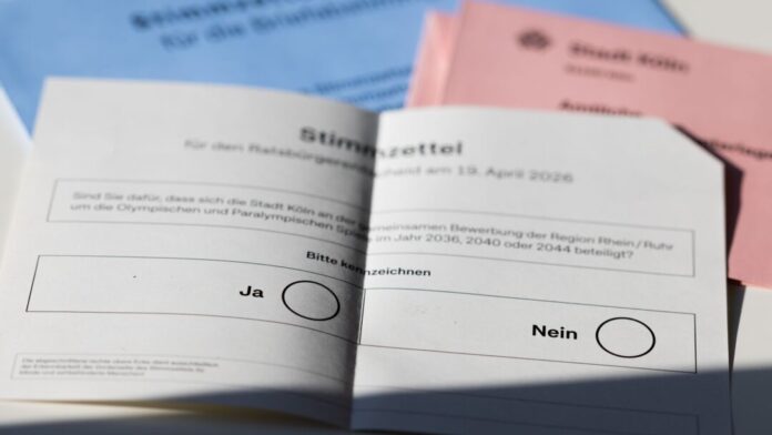 Olympia-Bewerbung KölnRheinRuhr - Stimmzettel In 17 Städten in NRW konnten Bürgerinnen und Bürger über eine Olympia-Bewerbung abstimmen. (Archivbild)