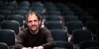 Festival-Chef Kröck will an der Einladung der Theatergruppe aus Teheran festhalten - dann eben im nächsten Jahr. (Archivbild)