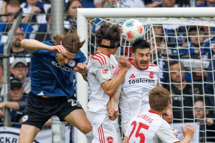 Arminia Bielefeld - 1. FC Nürnberg Bielefeld und Nürnberg trennen sich unentschieden.