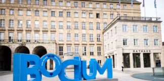 Bochums Oberbürgermeister Jörg Lukat hat nach den Vorwürfen eine Sonderprüfung beauftragt. (Symbolbild)