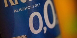 Alkoholfreies Bier wird immer beliebter. (Symbolbild)