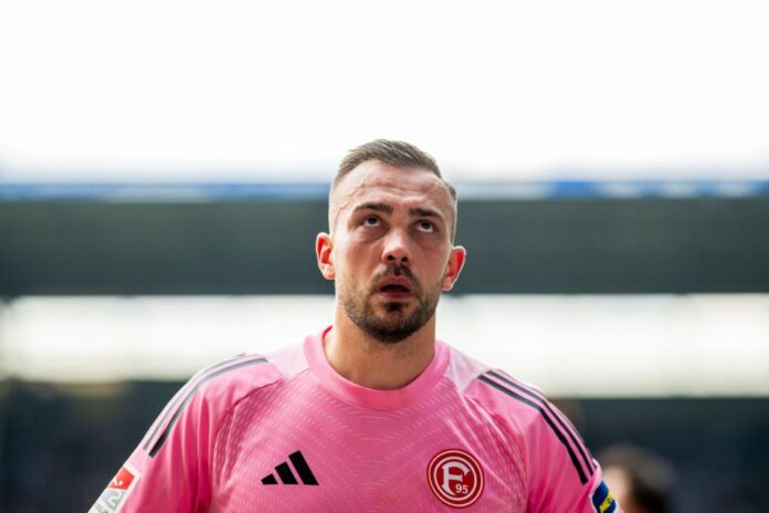 Florian Kastenmeier Im Visier von Werder: Düsseldorfs Torwart Florian Kastenmeier. (Archivbild)