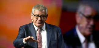 NRW-Firmen fordern von Bundesregierung «Mut zur Veränderung» Die Bundesregierung solle die Versäumnisse der letzten beiden Jahrzehnte grundlegend korrigieren, forderte Unternehmerpräsident Anrdt G. Kirchhoff im Beisein von Bundeskanzler Friedrich Merz (CDU). (Archivbild)