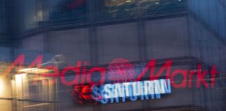 EU-Kommission prüft Übernahme von MediaMarktSaturn genauer Die Filialen sind in vielen deutschen Innenstädten zu finden. (Archivbild)