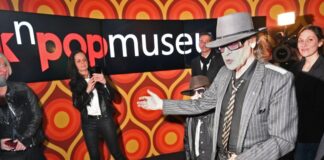 Zum 80. Geburtstag – Udos Leben backstage Das Rock'n'Popmuseum zeigt eine Sonderausstellung zu Udo Lindenberg, der am Sonntag 80 wird - auch zur Eröffnung 2018 kam der Sänger. (Archivbild)