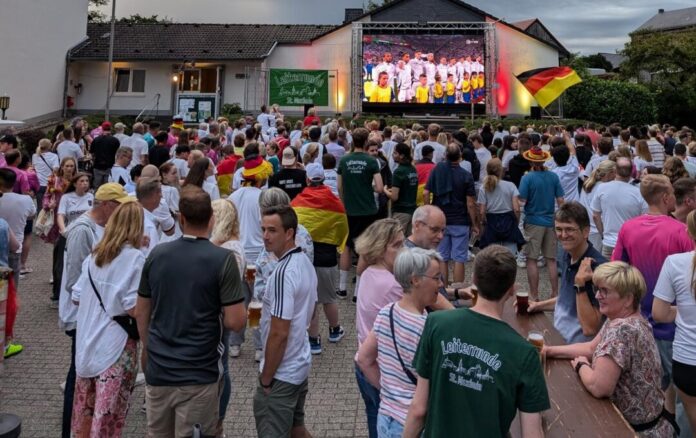Public Viewing St. Maximin_1