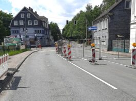 Einbahnstraße am Wiedener Kreuz – Ampel nach Pfingsten
