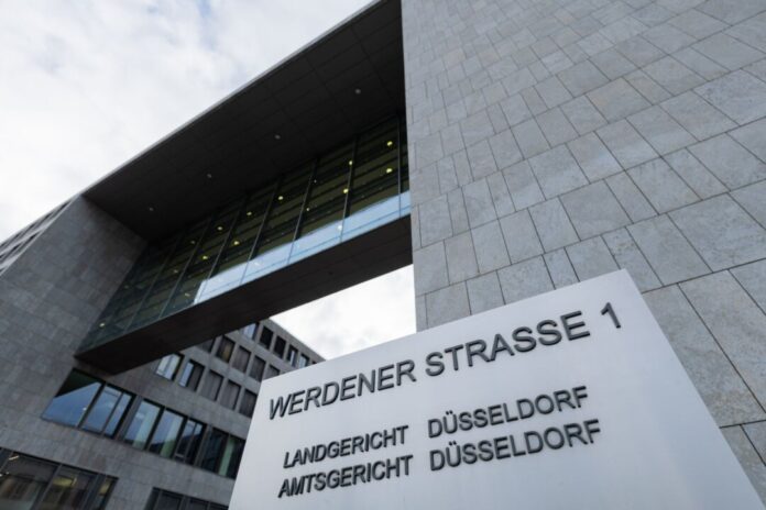 Amtsgericht und Landgericht Düsseldorf Der Verdacht: Eine Schein-Spedition ließ Waren verschwinden.