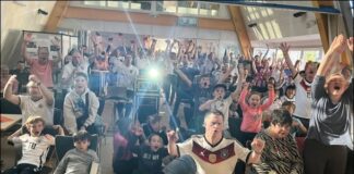 Dorfkirche wird zur Fußball-Arena: Public Viewing bei der WM 2026