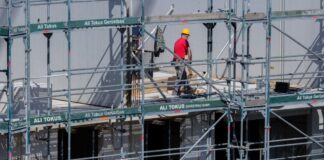 Zahl der neuen Wohnungen auf niedrigstem Stand seit 2011 In NRW werden weniger neue Wohnungen gebaut als benötigt. (Archivbild)
