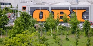 Der BGH befasst sich mit der Farbe Orange, die Obi schützen lassen will. (Archivbild) 