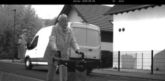 Seniorin mit Rollator von Polizei «geblitzt» Da das Kennzeichen des Wagens verdeckt ist, kommt der Fahrer ungeschoren davon.