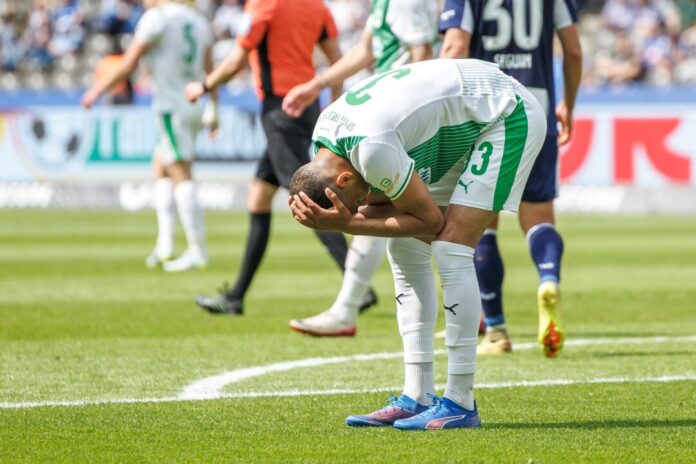 Maximilian Dietz Geht es für die SpVgg Greuther Fürth am Sonntag in die 3. Liga? (Archivbild)