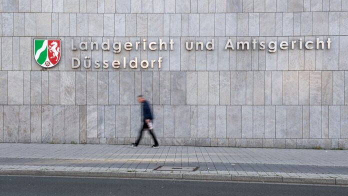Land- und Amtsgericht Düsseldorf Der Prozess um eine dubiose Krebstherapie läuft. (Archivbild)