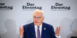 Steinmeier besucht Dorsten – Stolpersteine und Menschenkette Bundespräsident Steinmeier kommt im Rahmen seiner Grundgesetz-Mitmachaktion «Ehrentag» nach Dorsten