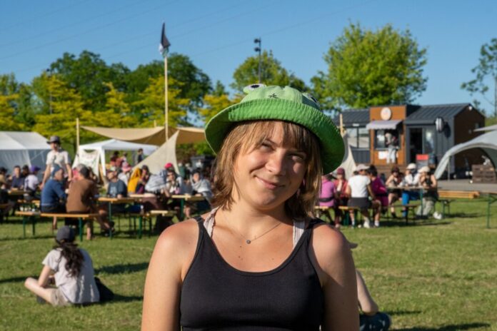 Aktivistin Greta Thunberg bei Klimacamp in Hamm Die schwedische Aktivistin Greta Thunberg nimmt in Hamm an einer Protestaktion gegen neue Gaskraftwerke teil.